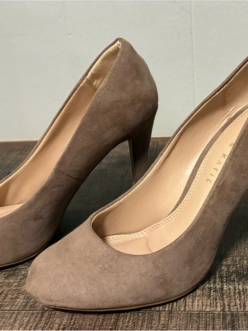 Kelly & Katie Larissa Women’s 7.5 Taupe Suede Look High Heel Pumps Career